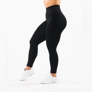 Alphalete Amplify Leggings